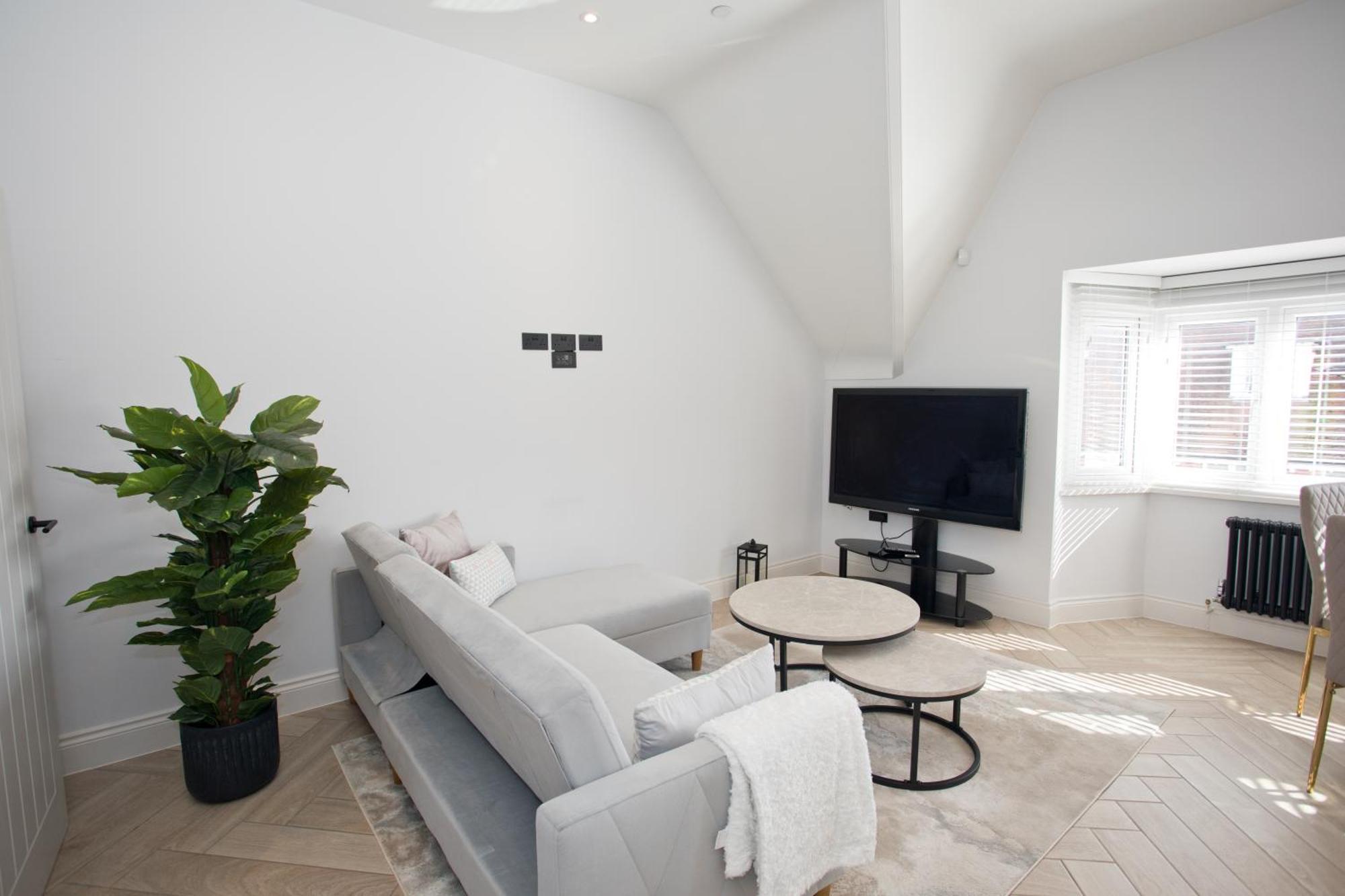 Ultra Stylish Apt Set In An Affluent Location Poole Eksteriør bilde